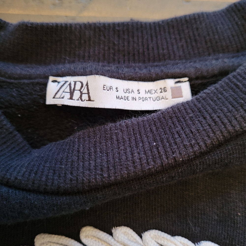 Zara black sweatshirt size small - Picture 2 of 3